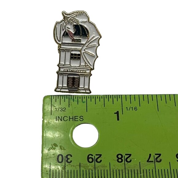 Harry Potter Gringotts Bank Dragon Enamel Pin Magical Collectible Fans Backpack - Picture 6 of 6